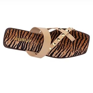 Olivia Miller Womens Keilani Flat Sandals